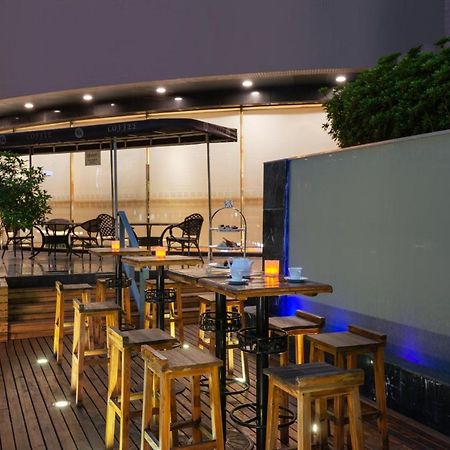 Holiday Inn Downtown Shanghai Eksteriør bilde