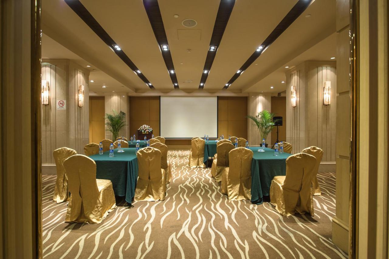 Holiday Inn Downtown Shanghai Eksteriør bilde